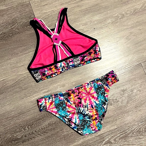 JESSICA SIMPSON โข Graffiti Bikini - Racerback Top + Full Bottom โข Size Small - Picture 3 of 16